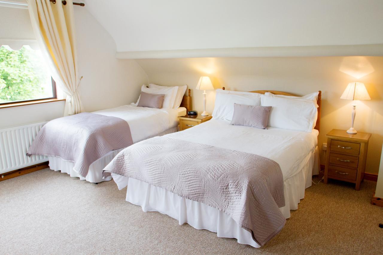 Mourneview B & B คาร์ลิงฟอร์ด ภายนอก รูปภาพ