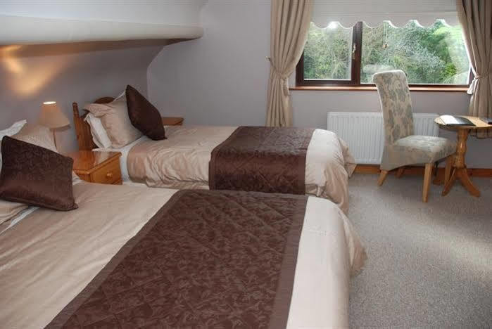 Mourneview B & B คาร์ลิงฟอร์ด ภายนอก รูปภาพ