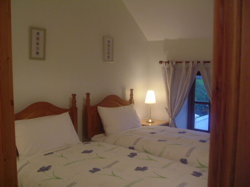 Mourneview B & B คาร์ลิงฟอร์ด ภายนอก รูปภาพ
